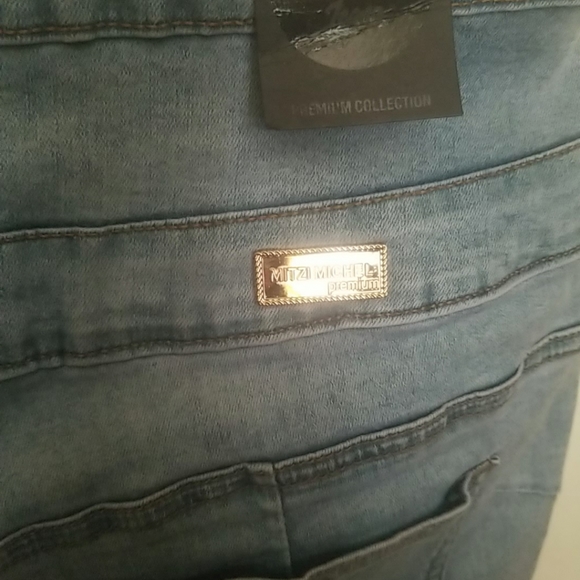 Colombian shorts/ bermuda - Picture 5 of 5